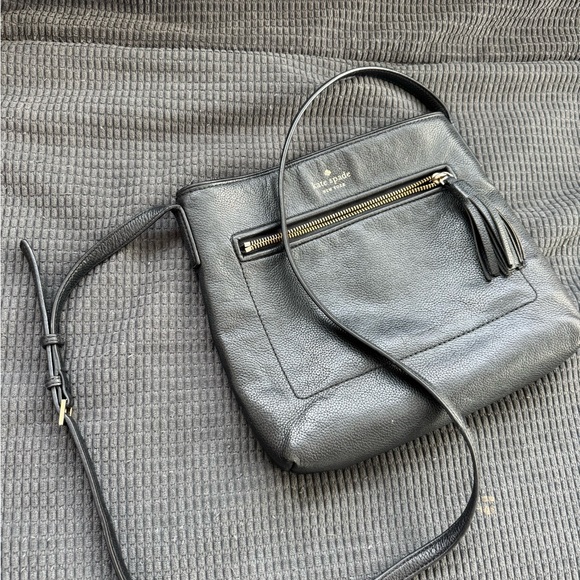 Kate Spade Black crossbody w/ tassel - Picture 5 of 5